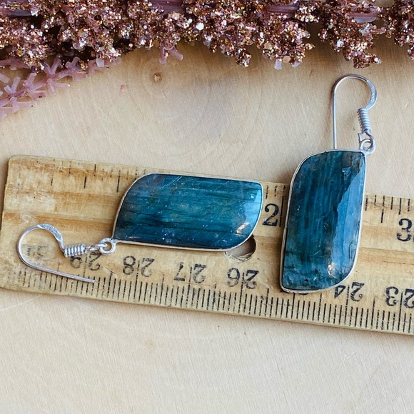 Labradorite Sterling Silver Dangle Earrings - Picture 2 of 3